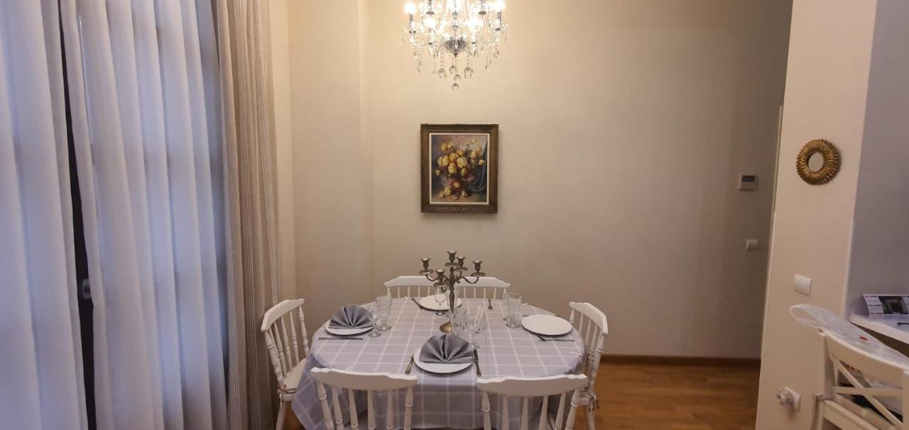 Cozy Luxury Apartments*****. The City Center Валенсия Экстерьер фото